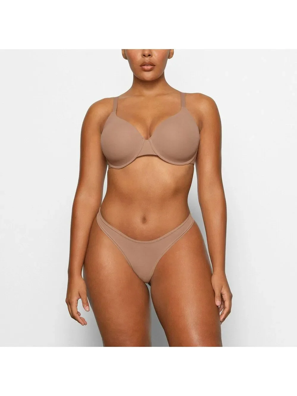 SKIMS NWT Fits Everybody T-Shirt Bra - Size 32DD - Picture 1 of 4